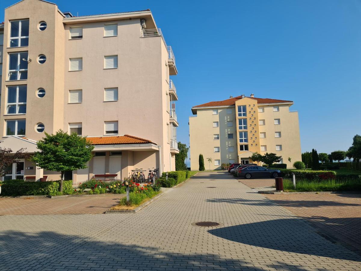 שיופוק Eda Beach Apartman מראה חיצוני תמונה