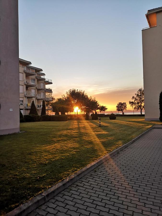 שיופוק Eda Beach Apartman מראה חיצוני תמונה